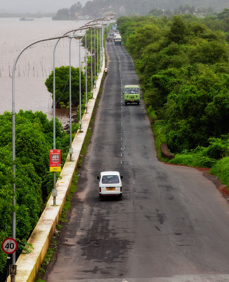Ponte de Linhares on a monsoon morning