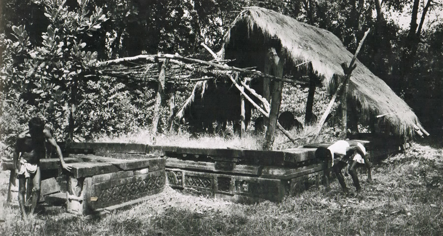 Old image of the temple (late 1960s) by Dr. Gritli Mitterwallner