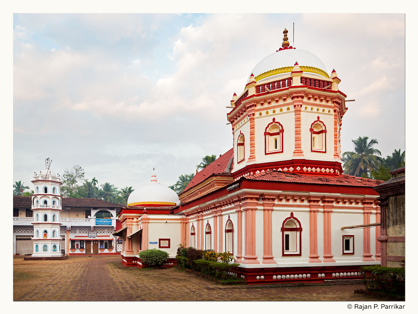 Nagueshi temple, Goa