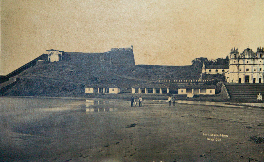 Reis Magos church and fort c. 1900