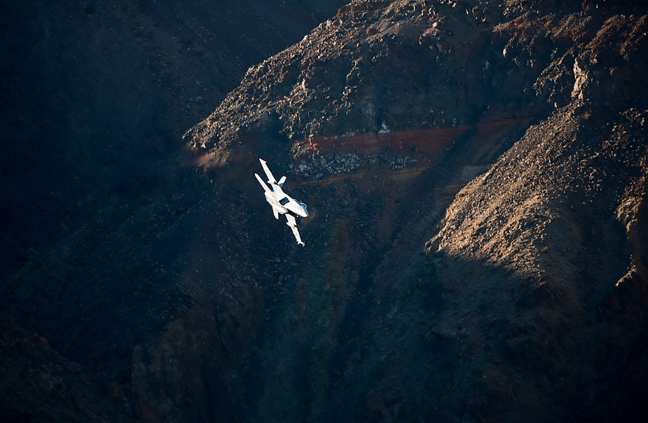 US Air Force fighter jet in Rainbow Canyon (from Father Crowley Point)