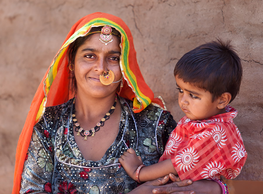 Woman of the Meghwal caste at Khetolai, Rajasthan
