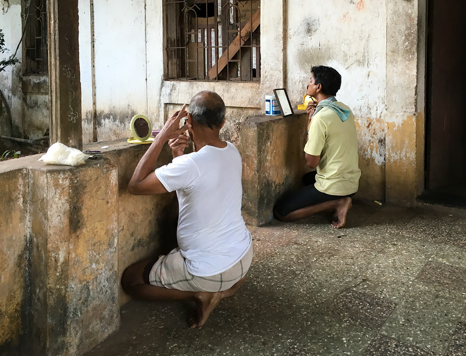 Shaving session in Panjim, Goa